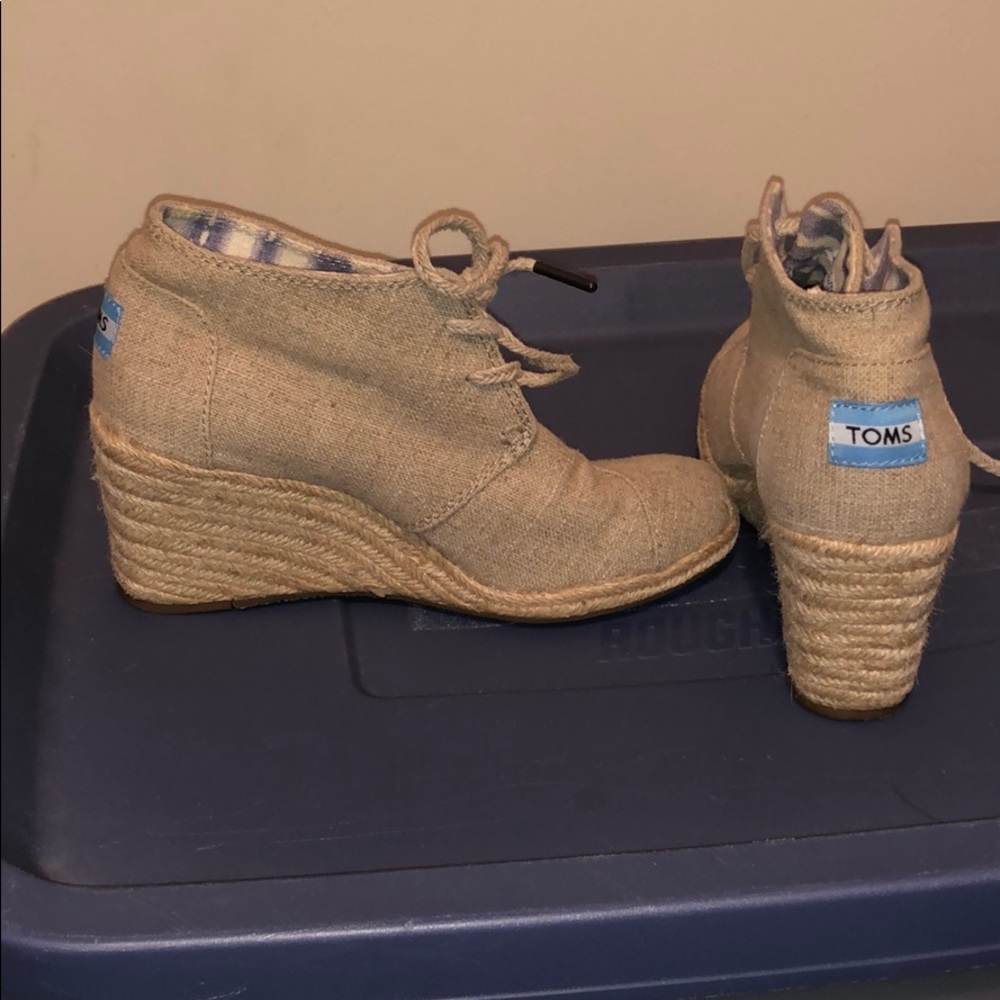 Toms Wedge Booties - Picture 5 of 6